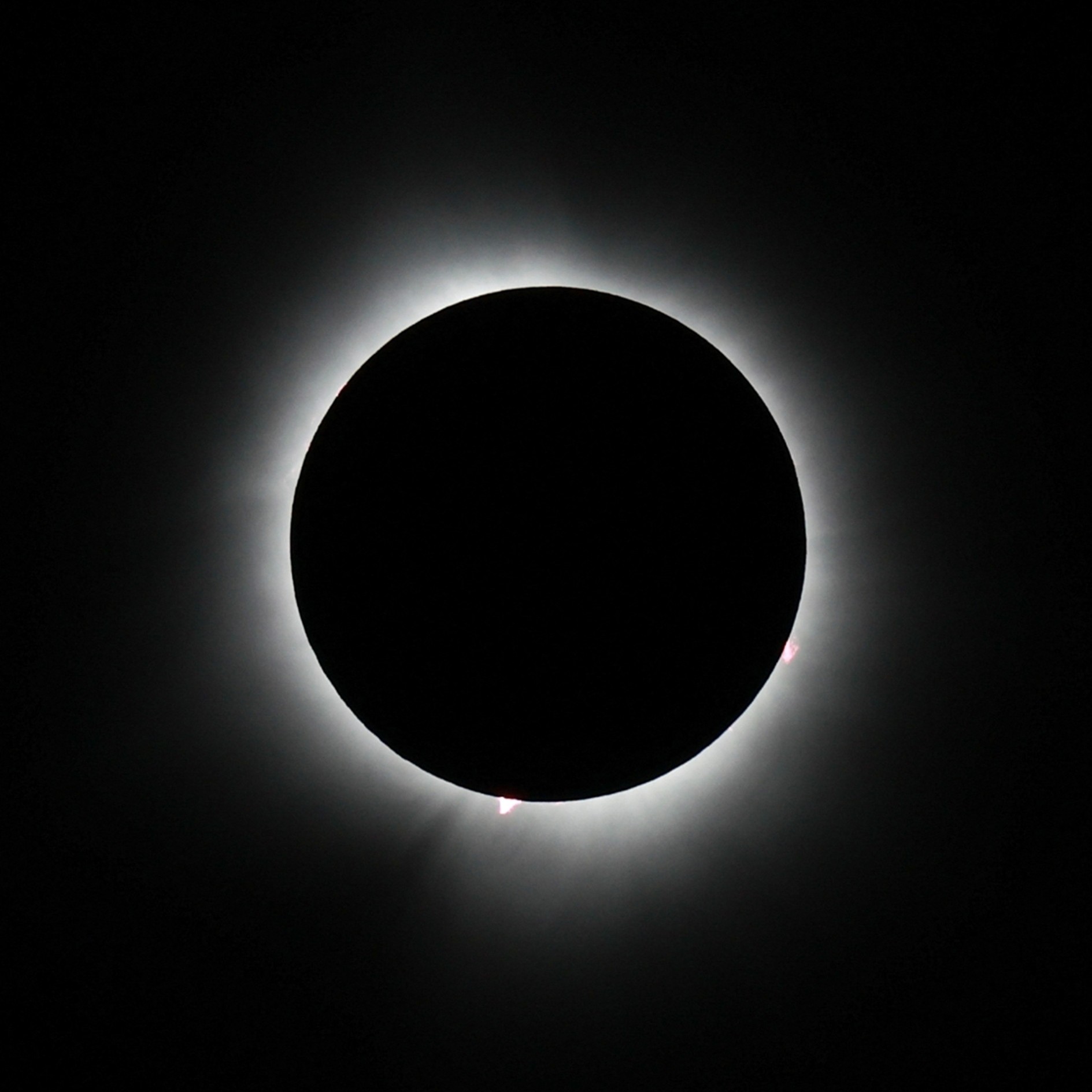 Éclipse solaire : observation et animations au Planétarium d’Épinal - 12 août 2026